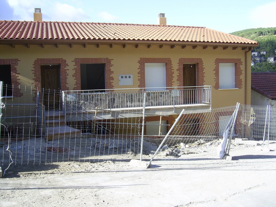 Construcción Casas, Pintores, Reformas Viviendas