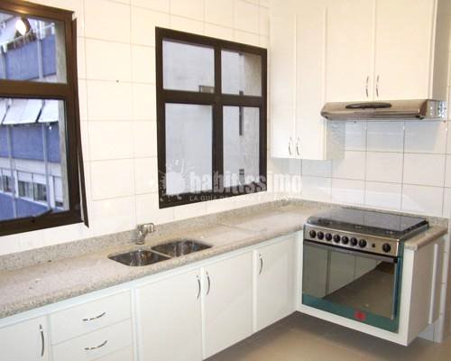 Construcción Casas, Reformas Baños, Construcciones Reformas