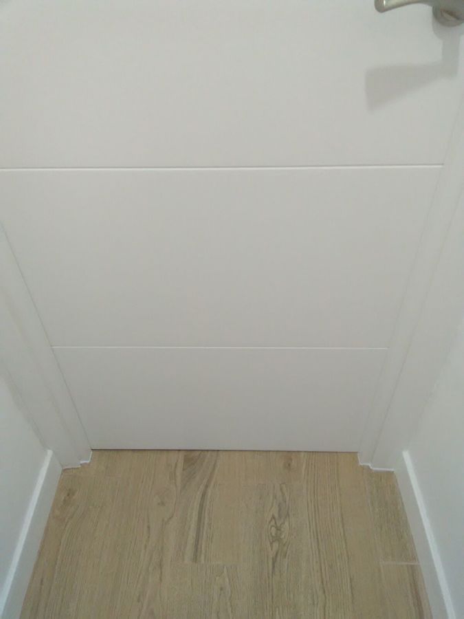 montaje de puertas y rodapie