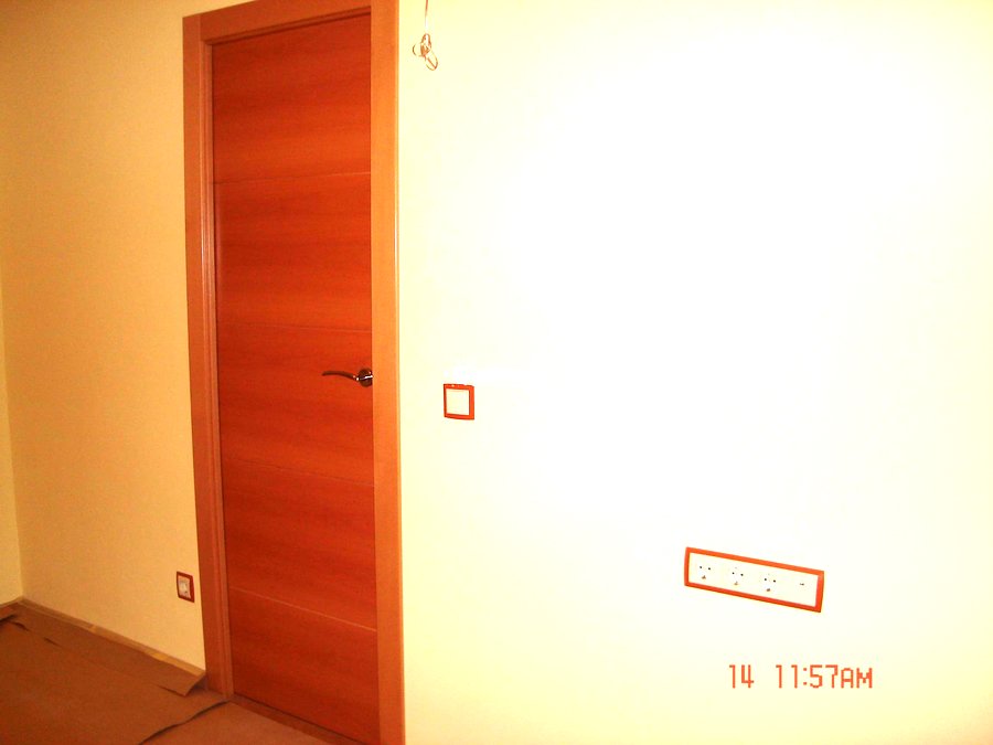 Albañiles, Electricistas, Fontaneros