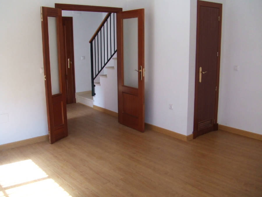 6 VIVIENDAS UNIFAMILIARES ADOSADAS EN ALGECIRAS