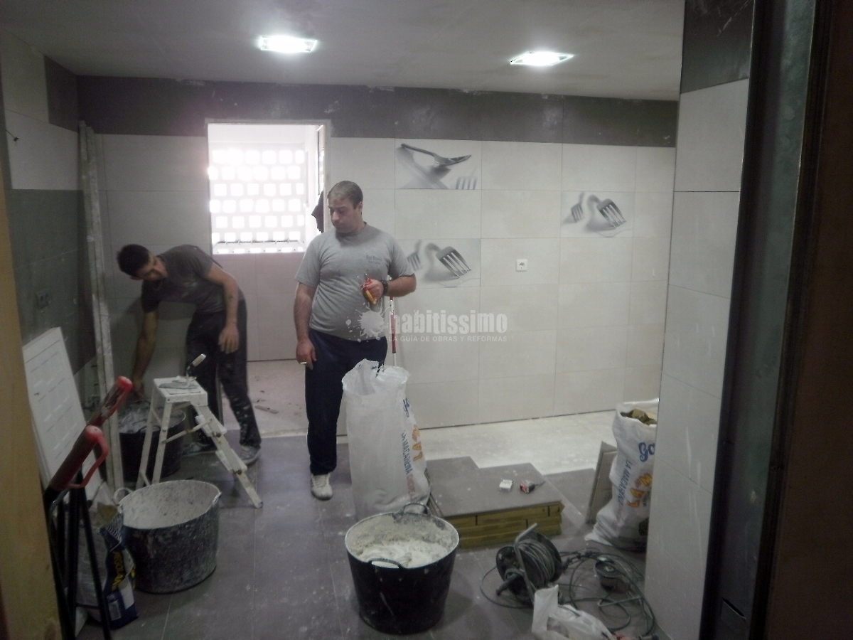 Reformas Viviendas, Yeseros, Rehabilitación Fachadas