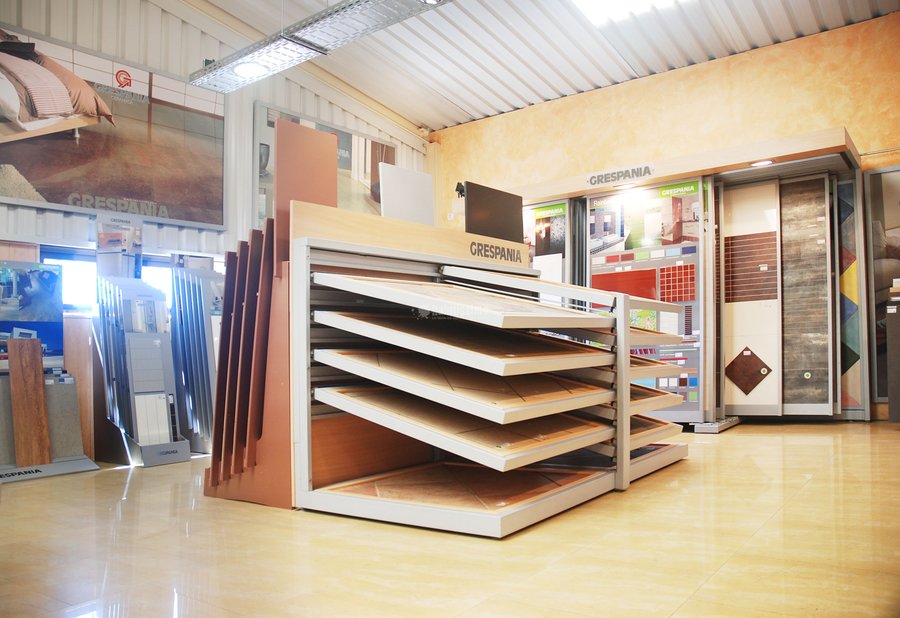 Reformas Viviendas, Construcción Piscinas, Materiales Fontanería