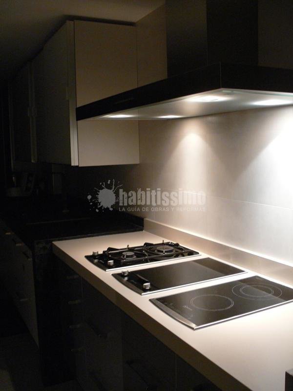 Reformas Viviendas, Materiales Electricidad, Carpinteros