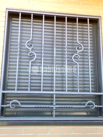 Reformas Baños, Cerrajeros, Albañiles