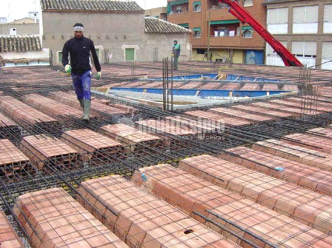 Reformas Viviendas, Electricistas, Construcciones Reformas