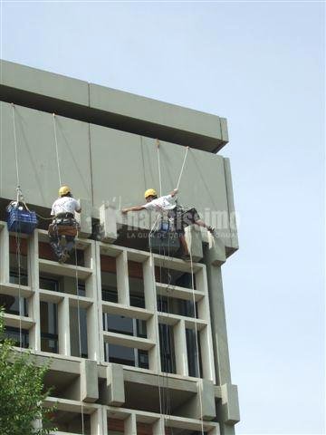 Rehabilitación Fachadas, Trabajos Verticales, Sistemas Disuasivos Aves