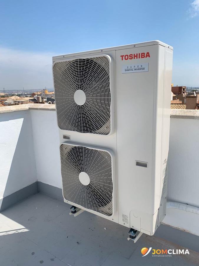 Toshiba