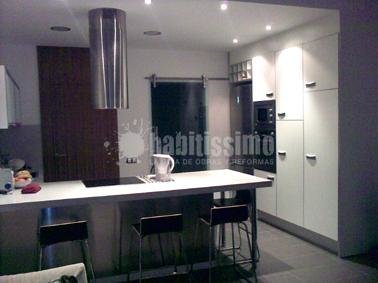 Reformas Viviendas, Reformas Oficinas, Construcciones Reformas