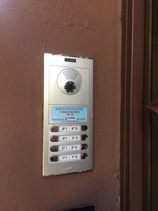 Placa videoportero 8 viviendas