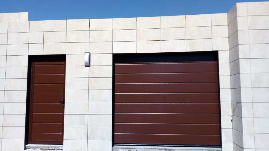 Puerta Seccional Personalizada