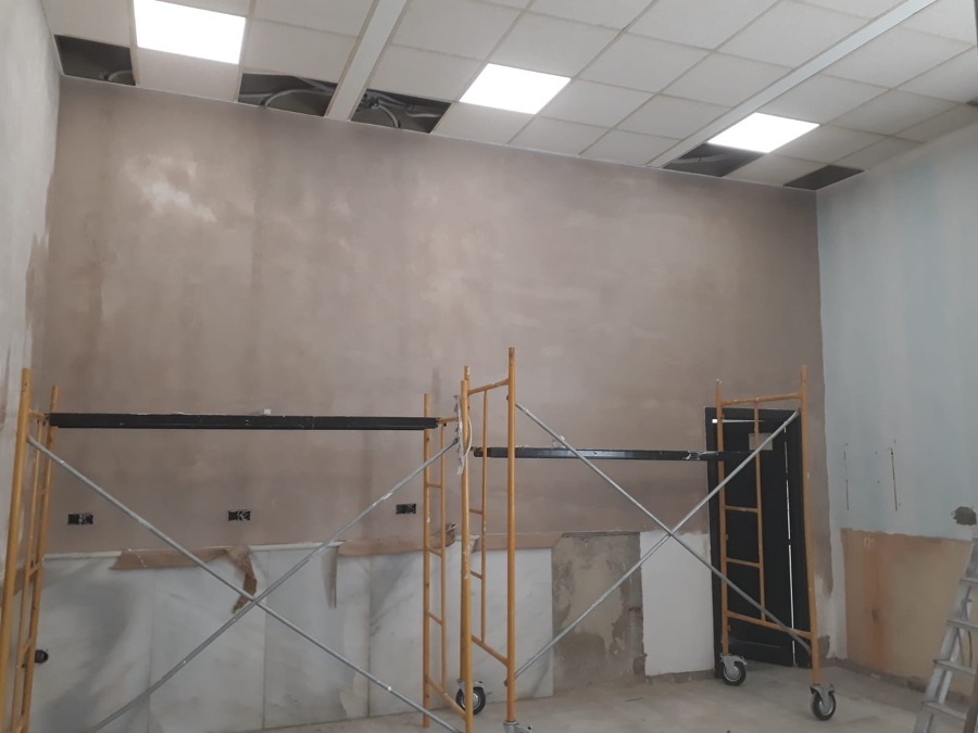 Perlita y posterior pintado