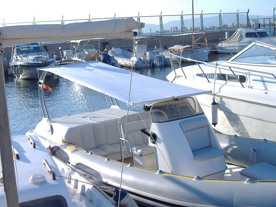 Tapiceros, Tapicería, Tiendas