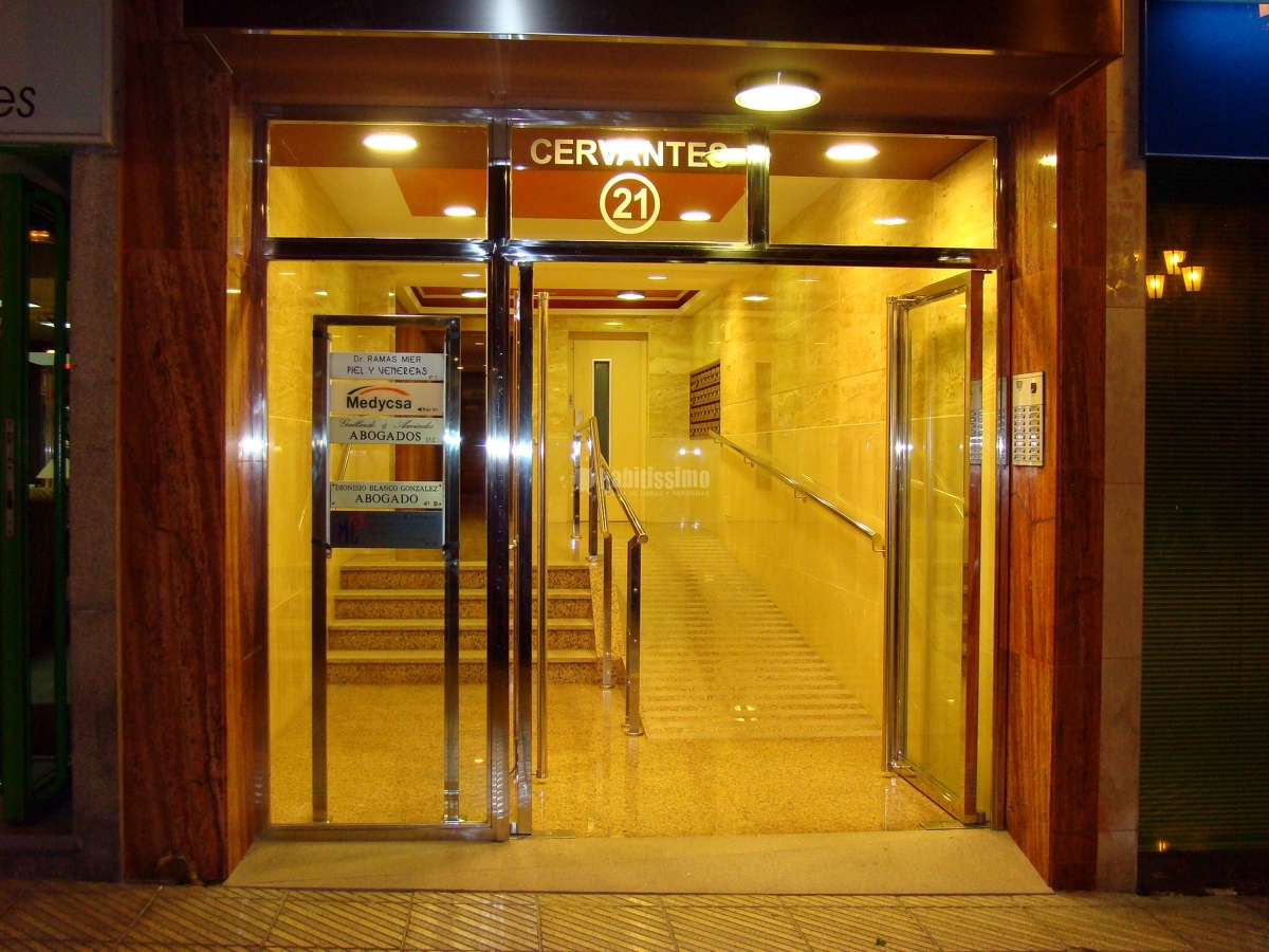 Construcción Casas, Construcciones Reformas, Rehabilitación Fachadas