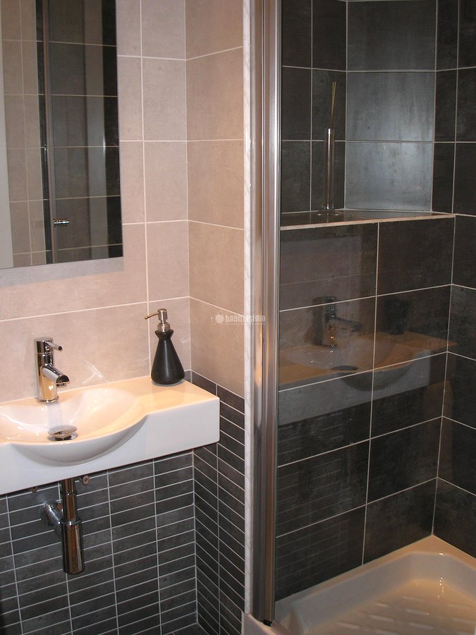 Reformas Viviendas, Realización Chalets, Construcciones Reformas