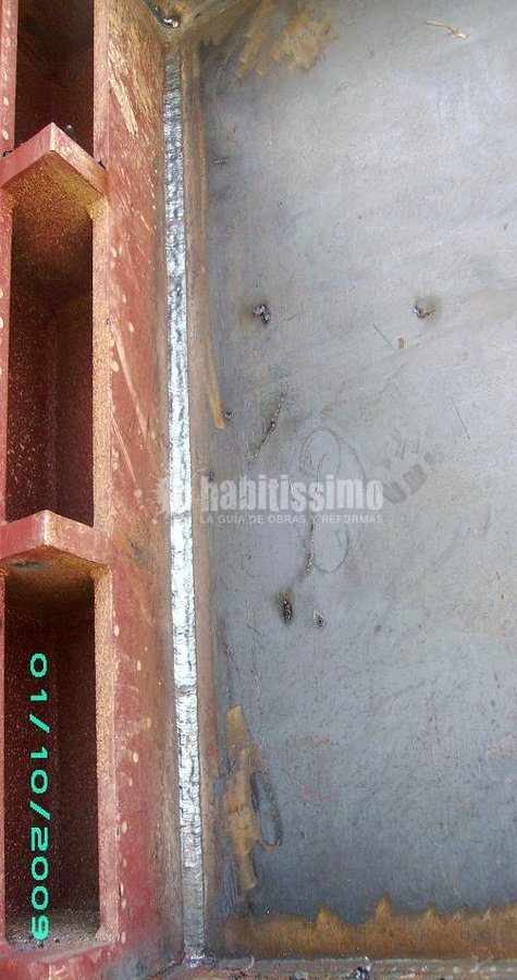 Reformas Naves Industriales, Construcciones Reformas, Soldadores