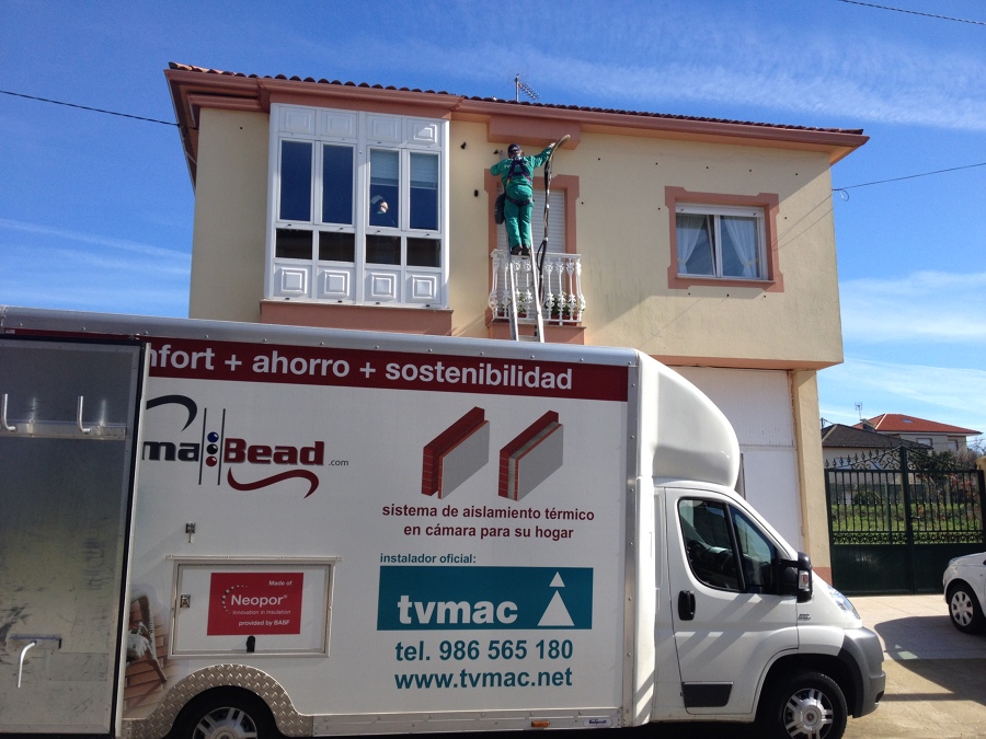 Instalación por el exterior en vivienda unifamiliar