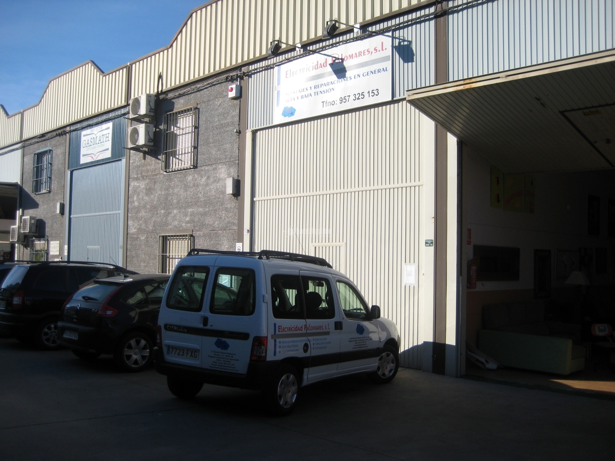 Electricistas, Fontaneros, Incendios