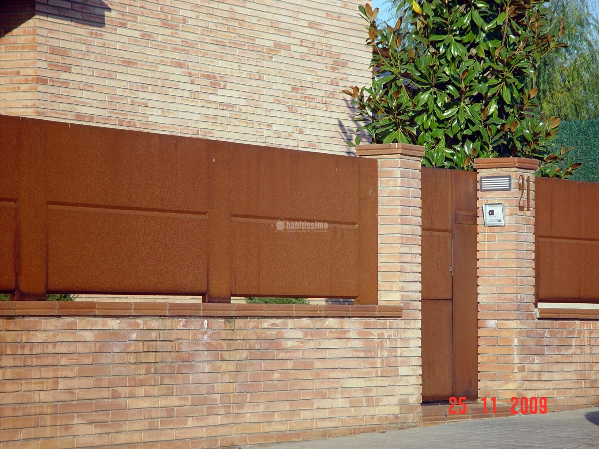 Cerrajeros, Herreros, Carpintería Metálica