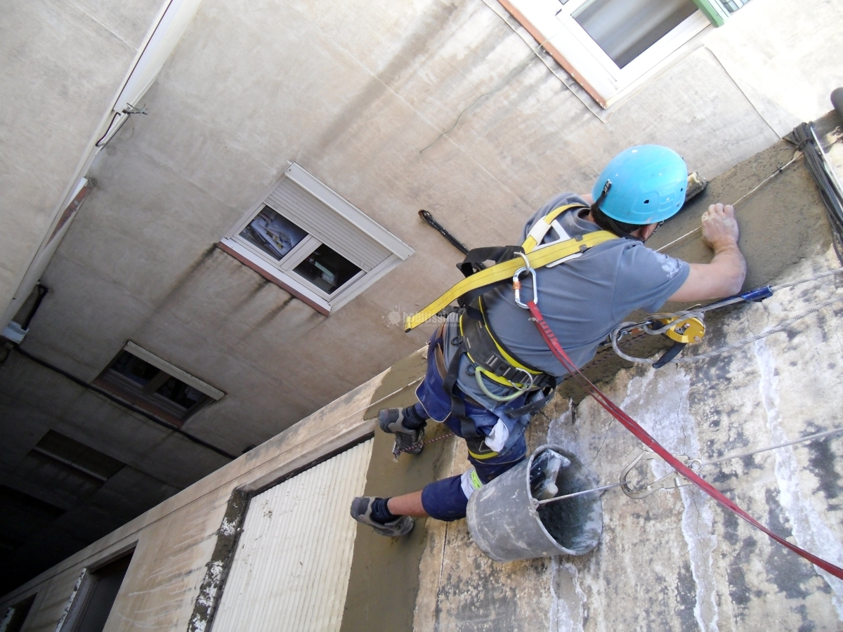 Reformas Comunidades, Trabajos Verticales, Fachadas