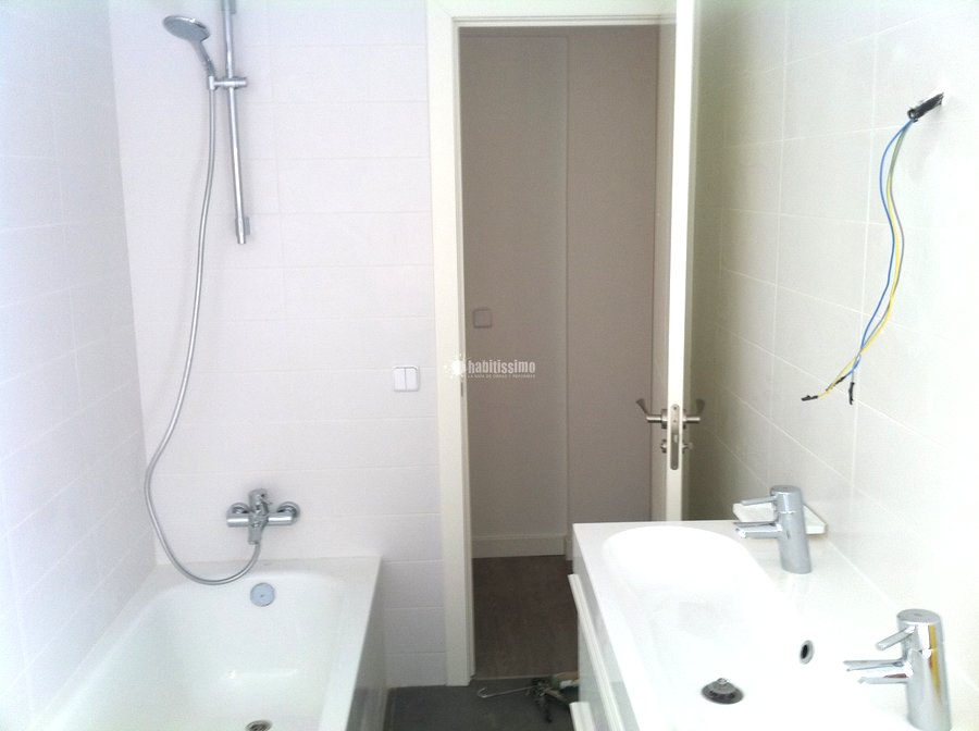 Albañiles, Pintura, Solados