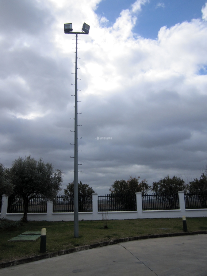 Electricistas, Redes Informáticas, Fontaneros