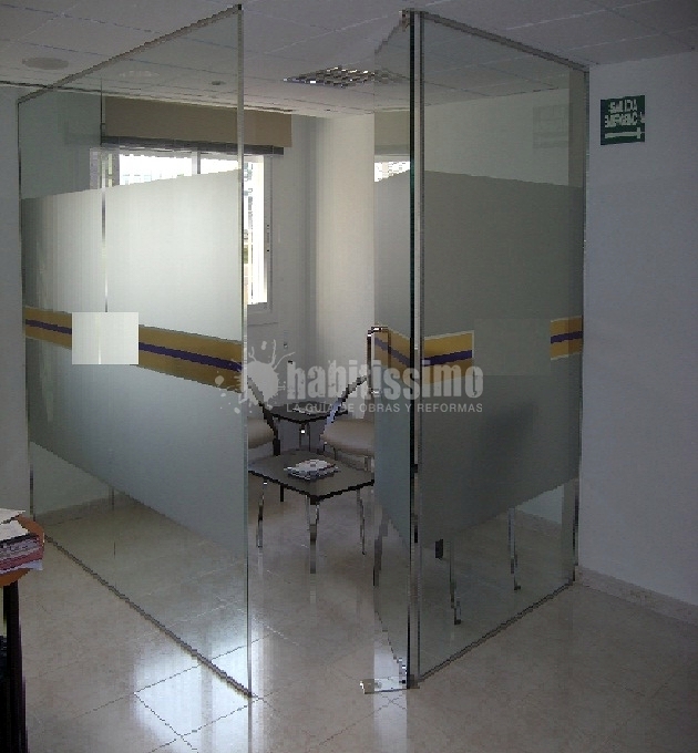 Mamparas de oficina.