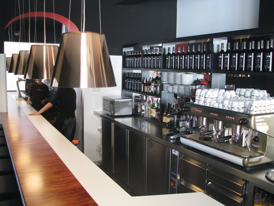 Reformas local Restaurante ATN en calle canudas en Bcn