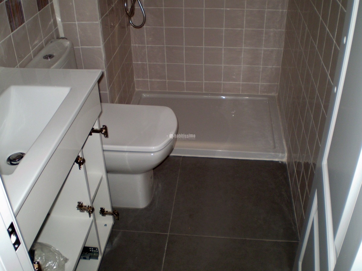 Reformas Viviendas, Construcciones Reformas, Reformas Baños