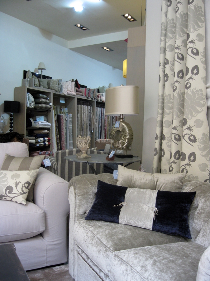 SOFA CHESTER CON CAPITONE