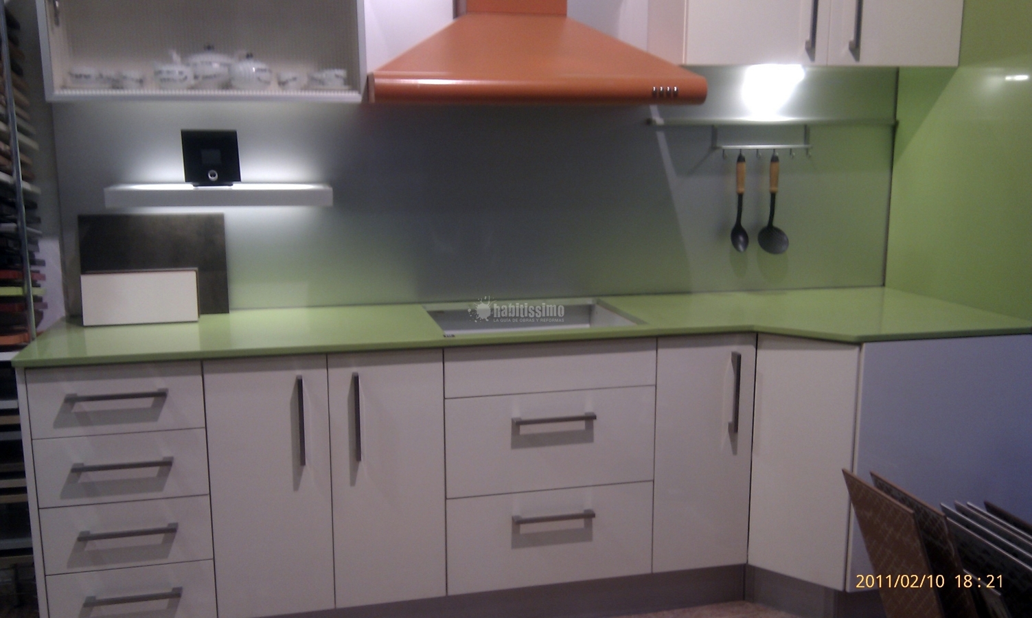 Reformas Cocinas, Reparación Ordenadores, Reformas Viviendas