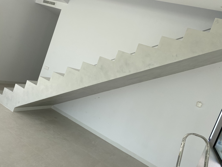 Escalera Microcemento