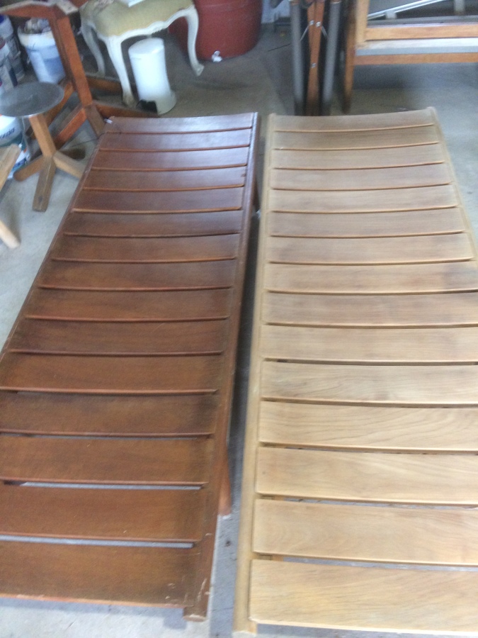 Decapado de tumbonas de Teka