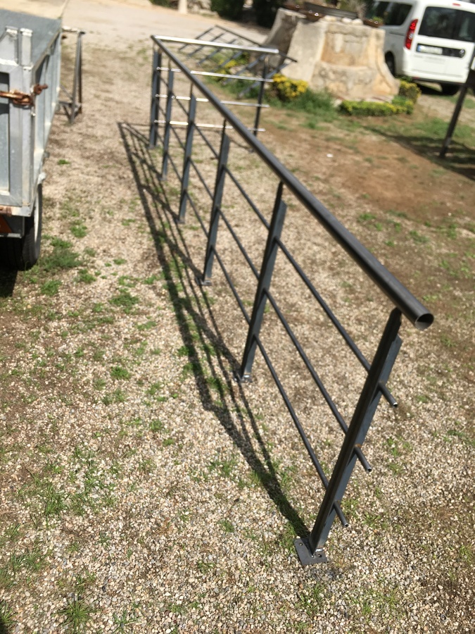 Barandilla estacion sants bcn