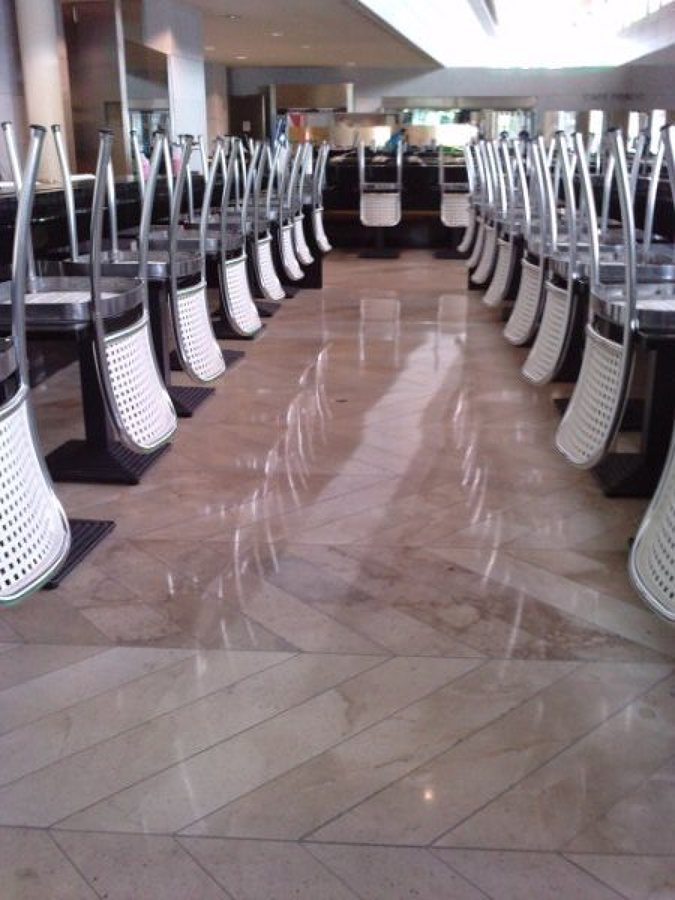 abrillantar suelo marmol