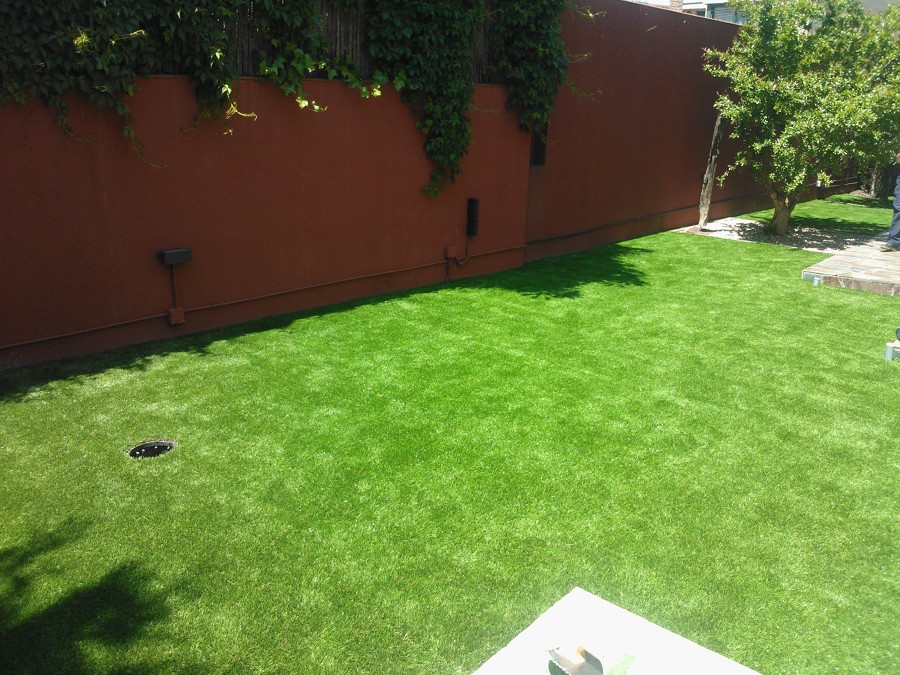 Acabado césped artificial