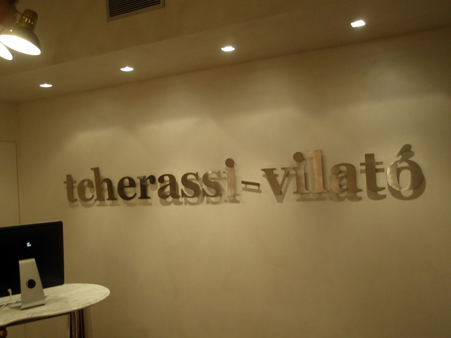 Acabat decoratiu, estudi d'arquitectura (Barcelona)