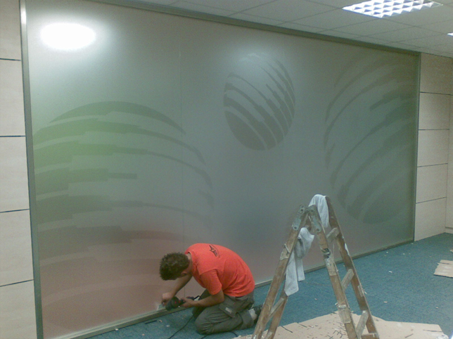 vinilo sobre cirstal al ácido