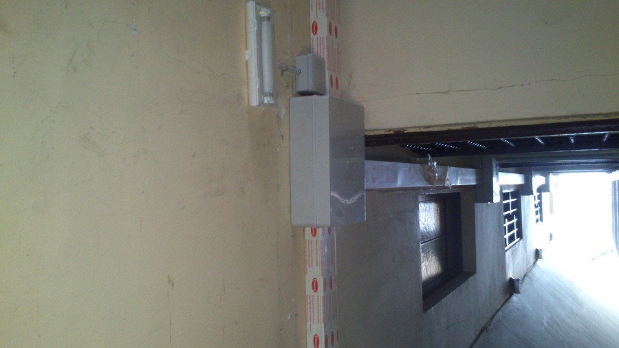 ACOMETIDA GENERAL DE FINCA POR PATIO DE LUZ