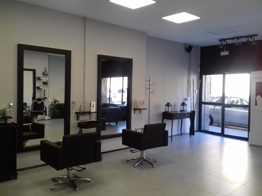 Peluquería en calle Escalante (Castellón de la Plana)