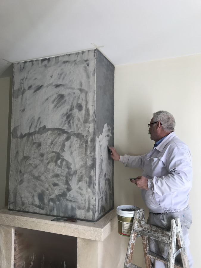 Chimenea estuco mitico color ceniza