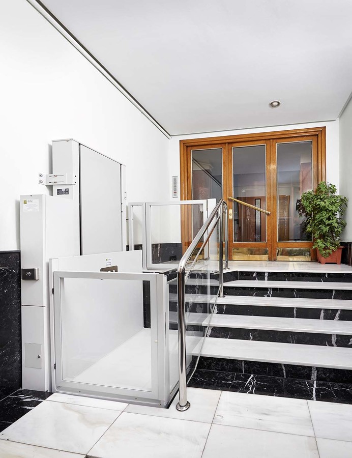 PLATAFORMAS VERTICALES HIDRAULICAS