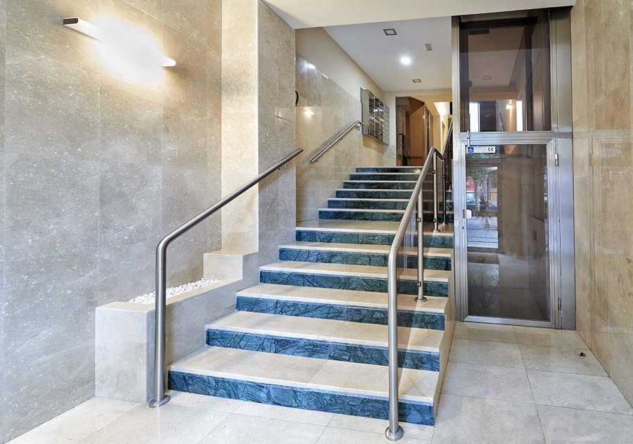 PLATAFORMAS VERTICALES HIDRAULICAS