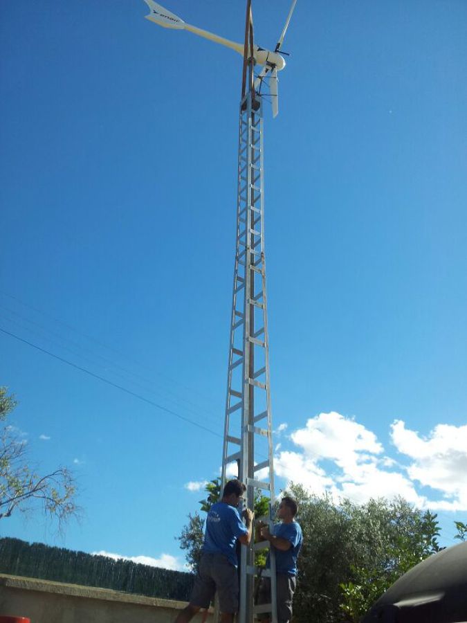 Aerogenerador de 5 kW para producción de electricidad