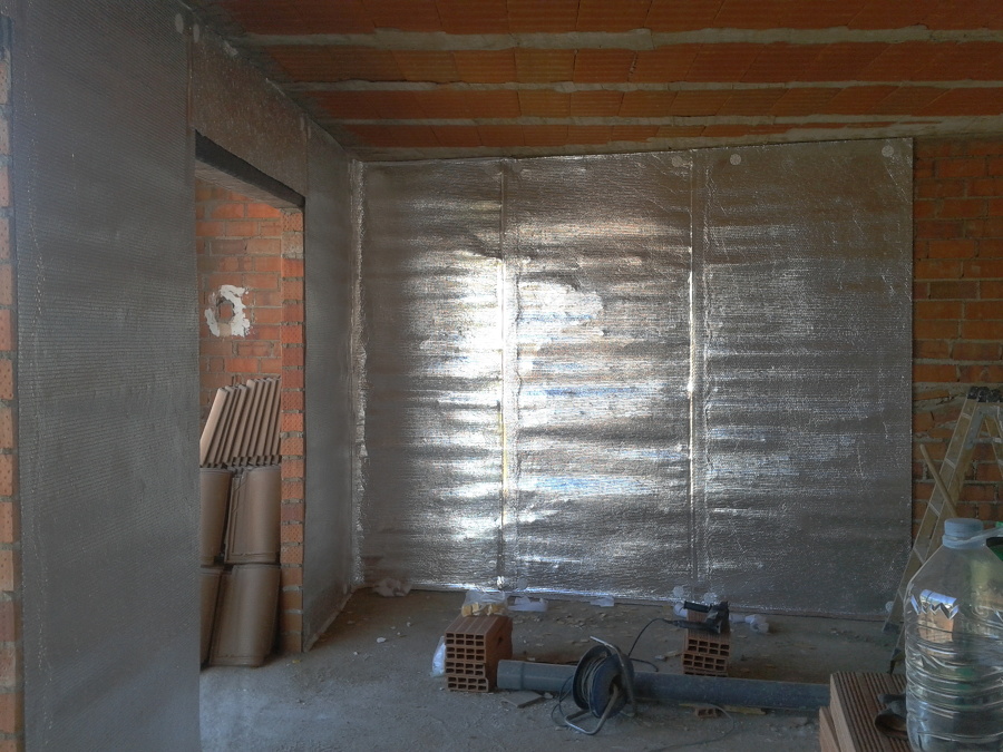 Aislamiento Térmico-acústico.