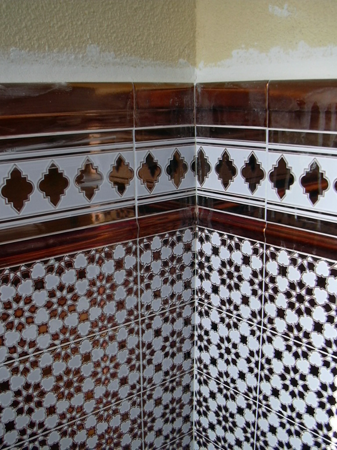 Alicatado azulejo sevillano