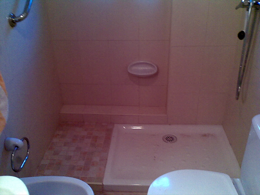 ALICATADO BAÑO CAMBIO DE BAÑERA POR PLATO DE DUCHA