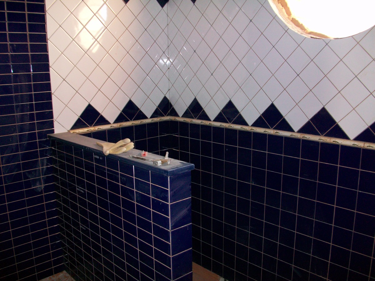 Alicatado en Baño