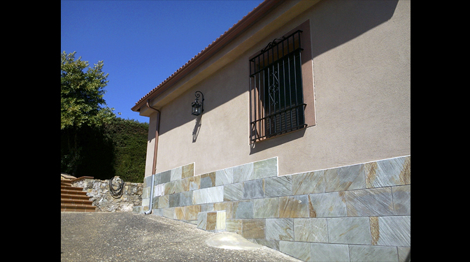 Alicatado y enlucido con monocapa