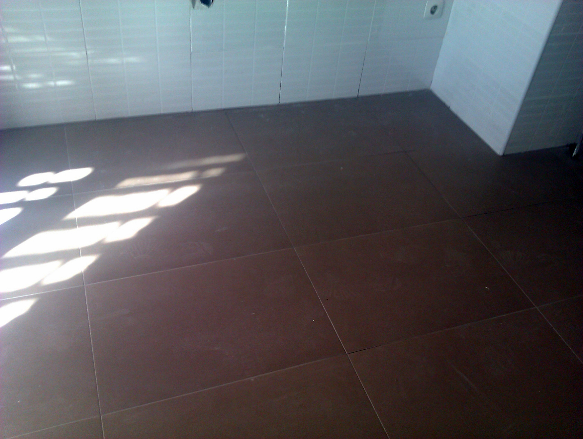 alicatado y solado cocina